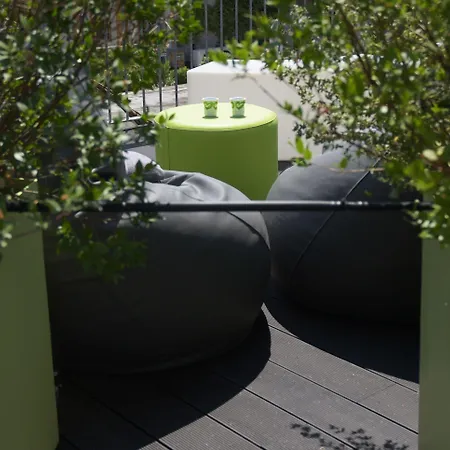 Miloft Guest And Terrace Bed & Breakfast *