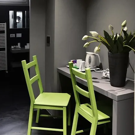 Miloft Guest Rooms And Terrace *