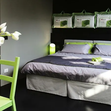 Bed & Breakfast Miloft Guest Rooms And Terrace